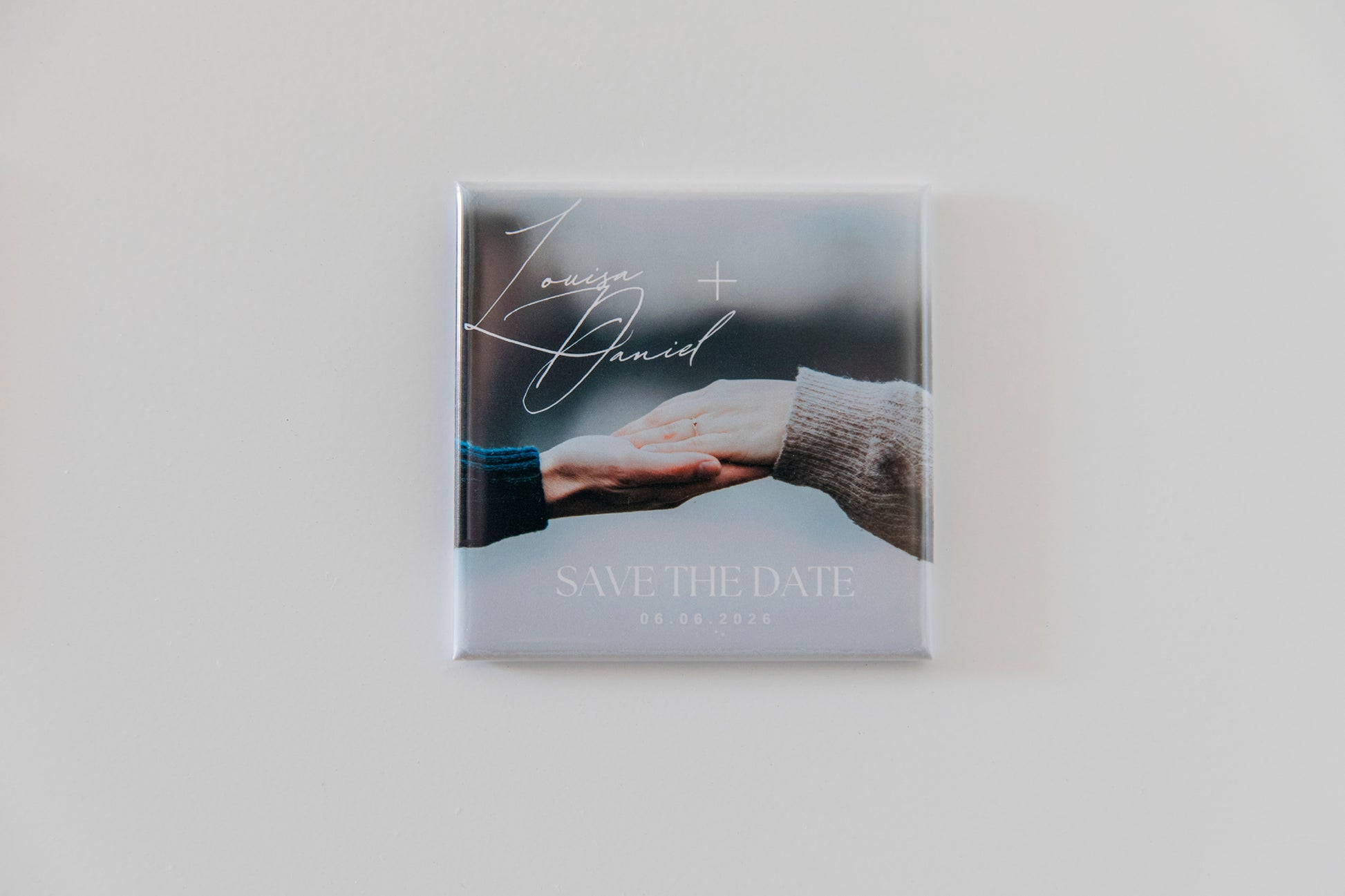 Personalisierte „Save the Date“- Hochzeitsmagnete | Eure Liebe als edler Hingucker
