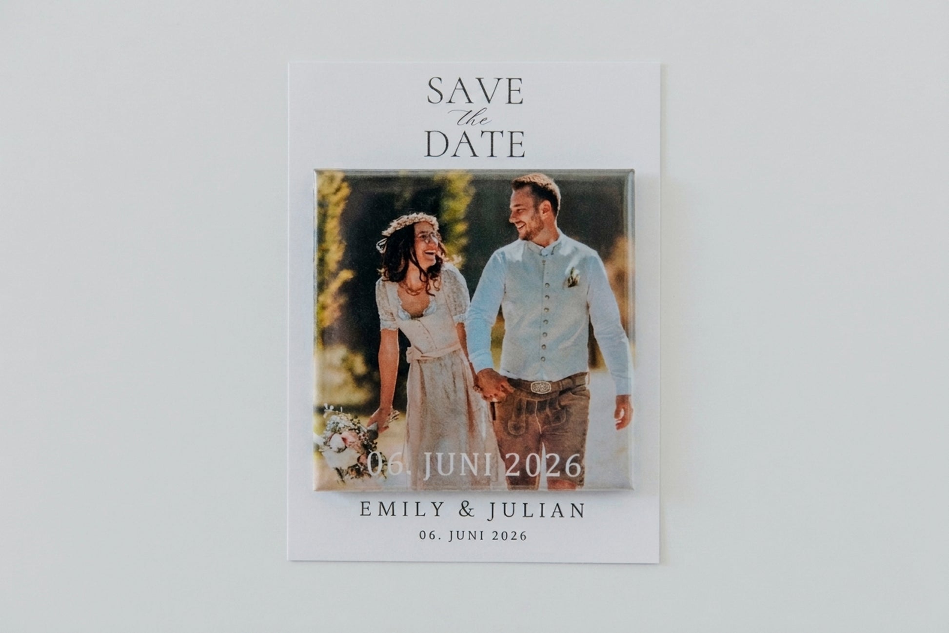 Personalisierte „Save the Date“-Karten mit integriertem Kühlschrankmagneten